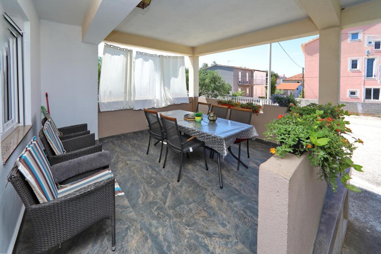 Apartment Sunny Terrace Bibinje Eksteriør billede